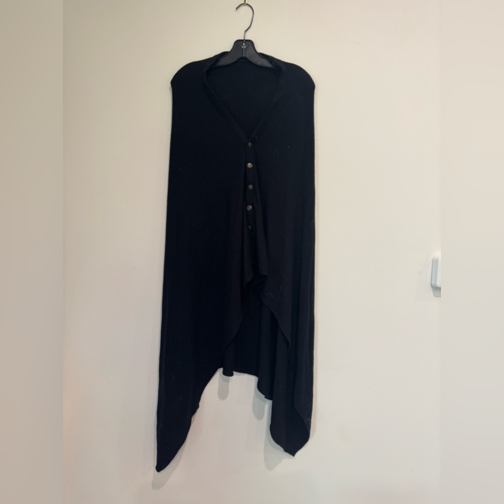 Black cape